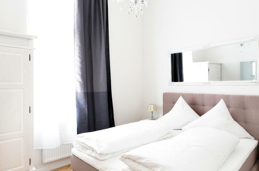 Sc 03 By Rockchair Apartments L Superhost Status L 2 Bedrooms Boxspringbeds Balcony Elevator - Cozy Family & Business Flair Welcomes You! Βερολίνο Εξωτερικό φωτογραφία
